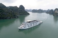 Du thuyền Paradise Grand Hạ Long